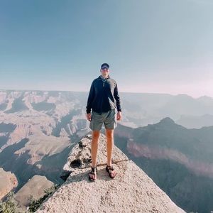 Meet your Posher, Seth